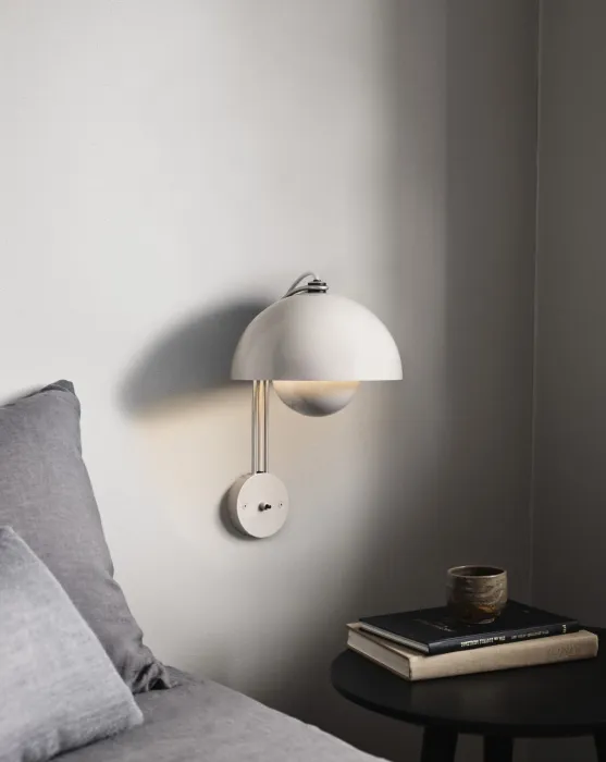 &traditionFlowerpot VP8 by Verner Panton 